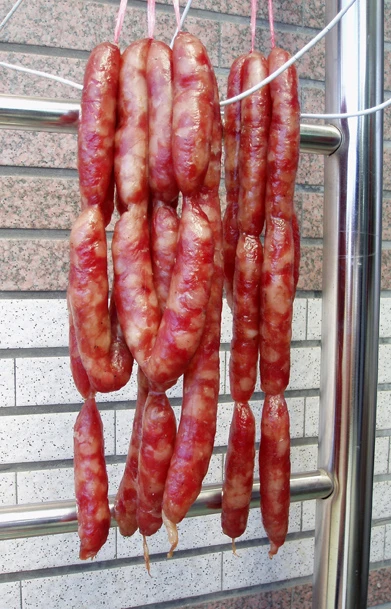 台灣小吃-香腸鹹豬肉-臘肉火腿,灌腸機絞肉機適用